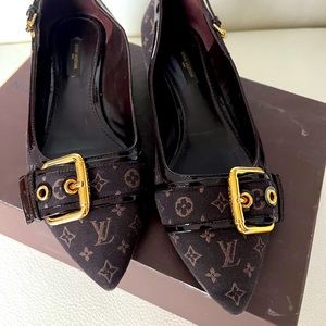 Lois Vuitton Brown Monogram Gold Buckle Ballet Flats size 37.5 box and bags